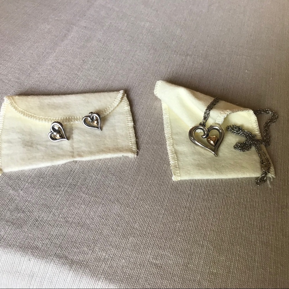 Women’s heart earring & necklace set